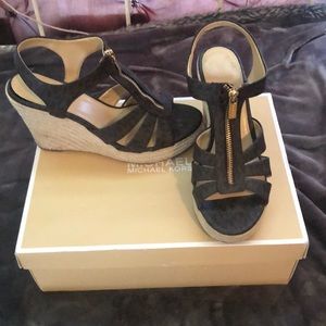 Michael Kors Berkley wedges
